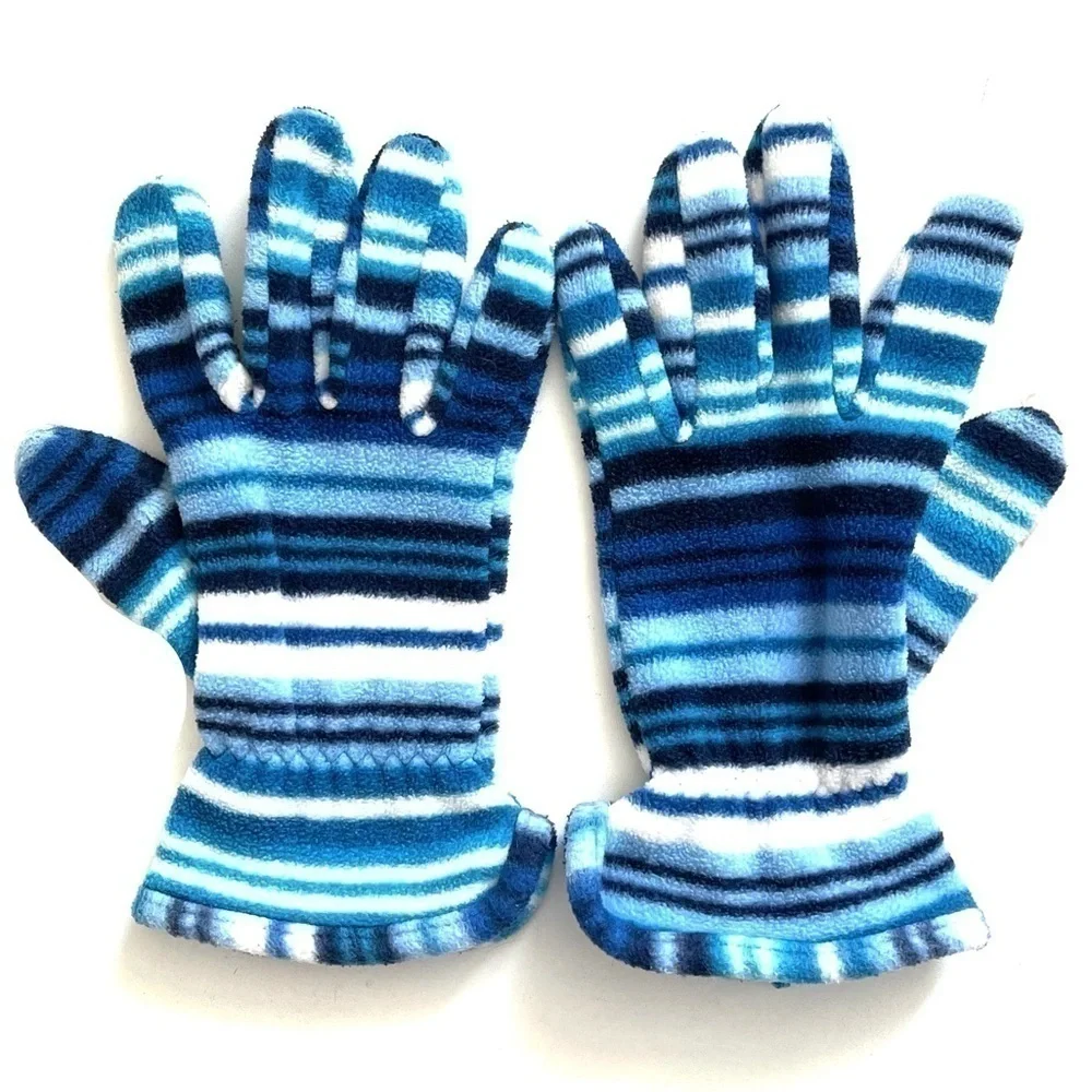 Scarf & Gloves Set!
